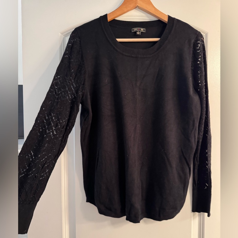 Chic Black Sweater with Lace Sleeves
